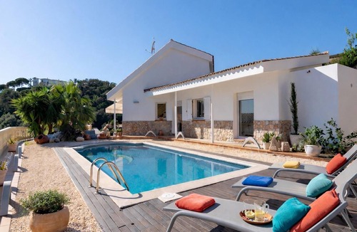 Tossa de Mar Villa | Yuta by Danlux Invest. private pool