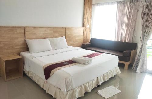 Chalong Resort | Yuwadee Resort