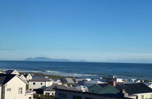 Yzerfontein House | Yzer Pearl