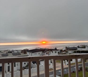 Yzerfontein House | Yzer Pearl