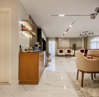 Al Duqqi Apartment | Zahir - 302