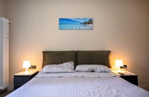 Quartiere XXII Collatino House | zampieri house camera blu