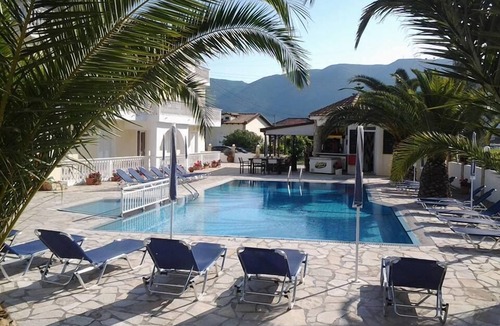 Alikanas Hotel | Zantegarden