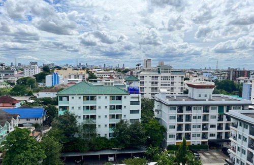 Suan Luang Hotel | Zayn Express & Suites