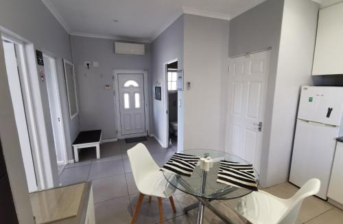 Kenridge Apartment | Zebra Place