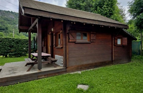 Saint-Jean-Saint-Nicolas Ski Chalet | ZEcamping dog friendly terrain multisports piscine