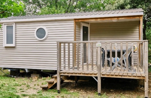 Saint-Saturnin-les-Apt House | ZEcamping 3 étoiles piscine chauffée pet friendly club enfant locatif clim