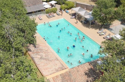 Saint-Saturnin-les-Apt House | ZEcamping 3 étoiles familial piscine chauffée animaux acceptés locatif clim