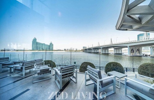 Jadaf Apartment | Zed Living - Modern Studio in Al Jaddaf