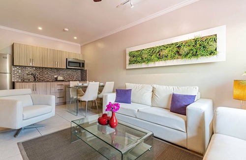 Oranjestad-West Apartment | Zen Gardens Apartment