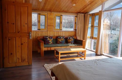 Gund Cabin | Zen Mountains