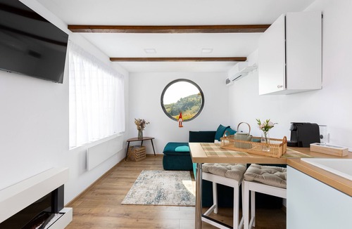 Moeciu de Sus House | Zen Nest Tiny House