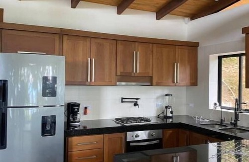 Darien House | Zen Oasis del Bosque, complete house!
