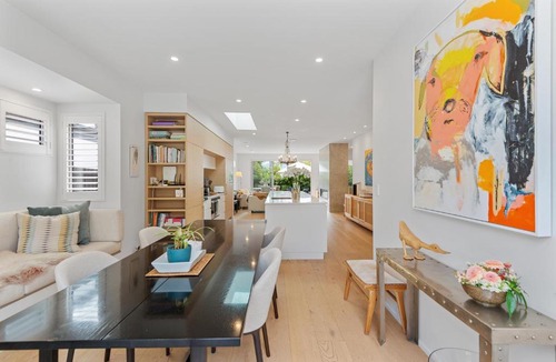 Saint Albans Villa | Zen on McDougall
