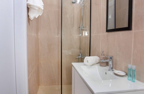 Neapolis Apartment | Zen Studio