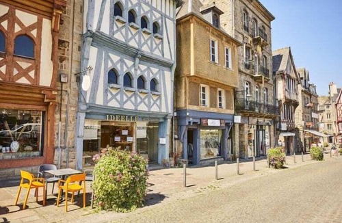 Guingamp Apartment | Zen T2 in Guingamp, comfort in the heart of the ci