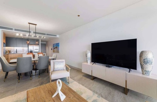 Spring Garden Condo | ZenBreak Allure #502, Beachfront Penthouse