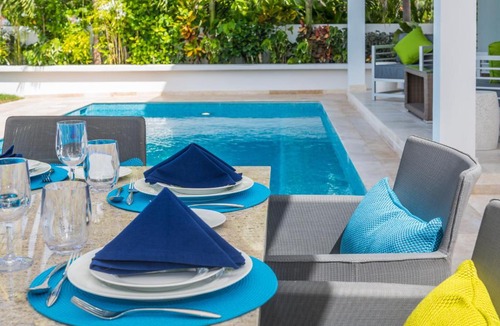 Fitts Village Villa | ZenBreak - Nirvana