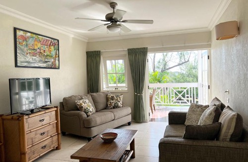 Rendezvous Apartment | ZenBreak Rockley Golf Apt
