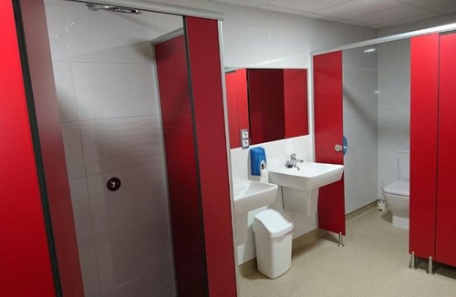 Palas de Rei Hostel | Zendoira