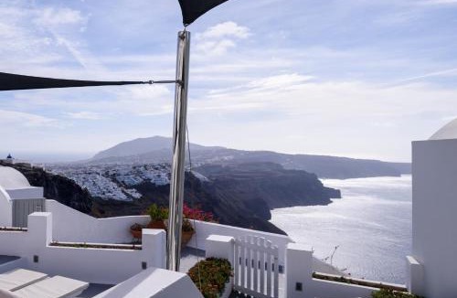 Imerovigli Hotel | Zenith Blue Traditional Houses