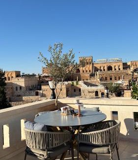 Midyat Hotel | Zenobia Otel