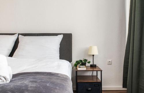 Innenstadt - Sankt Ulrich-Dom Apartment | Zentral & modern I perfekt für City-Trip I Familien & Freunde & Business I Fußball-Tisch