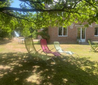 Couetron-Au-Perche Bed & Breakfast | ZenViewStudios