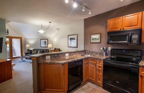 Winter Park Apartment | Zephyr Mountain Lodge, Condo - 2 bedroom Continental Divide Views Select Rated Condo 2608