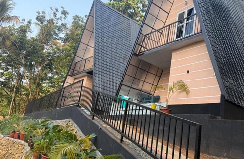 Irinjalakuda Villa | Zerahs Villa - Extra upstair Bedspace