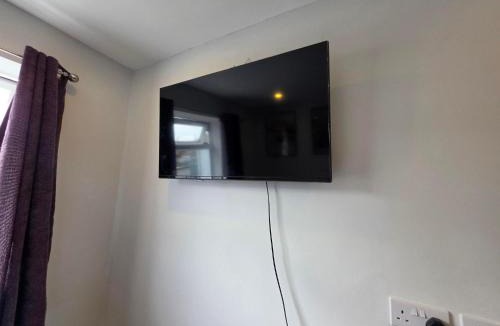 Bensham Manor Apartment | Zesty Zen