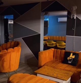 Pixley ka Seme Hotel | Zeus Guest House