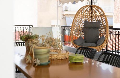 Katerini Apartment | Zeusplace Chic & Boho Apartment