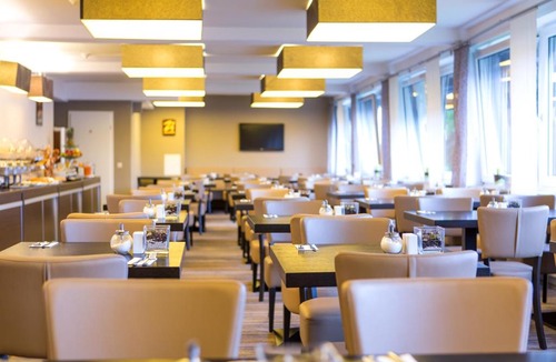 Sudweststadt Mittlerer Teil Hotel | Zi Hotel