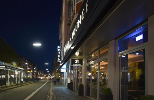 Sudweststadt Mittlerer Teil Hotel | Zi Hotel