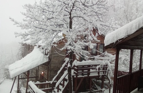 Basiskele Resort | ZİRVE DAĞ EVİ