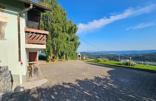 Bostanj Apartment | zidanica Bunderšek