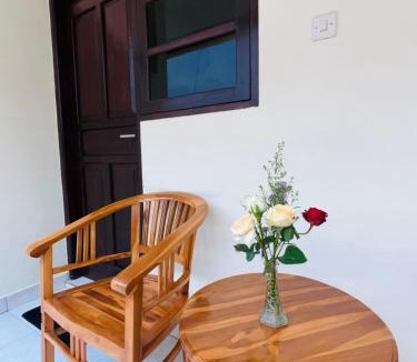 Kaliasem Hostel | Zigiz Lovina Hostel