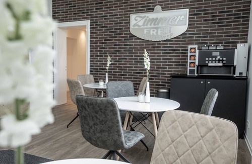 Holm House | Zimmer FREI Boardinghouse