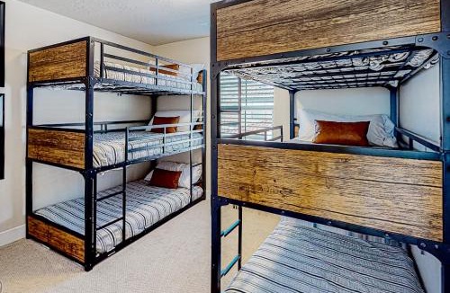 Washington House | Zion Retreat
