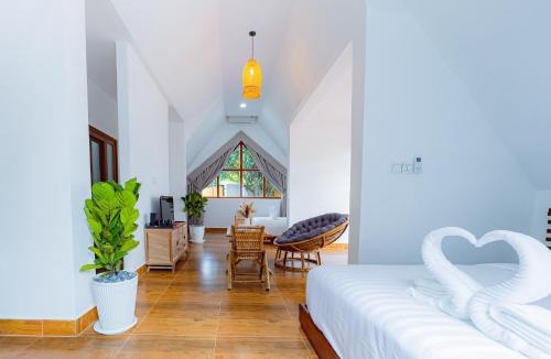 Kampot Resort | Zodiac Bungalow
