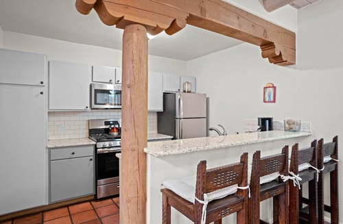 Downtown Santa Fe Hotel | Zona Rosa 75/76 combination unit