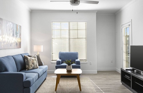 Glendale Sports and Entertainment District Condo | Zone Apartments