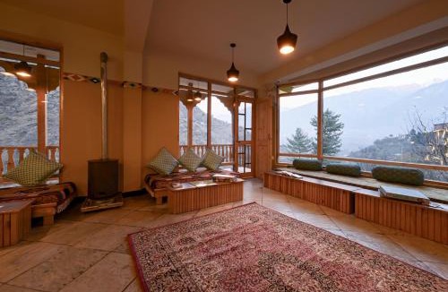 Manali Hostel | Zostel Dobhi, Manali