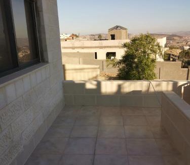 Jerash Apartment | zragat hotel 1