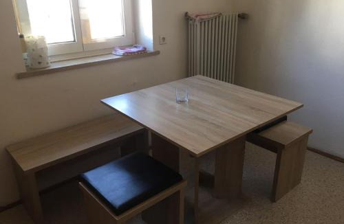 Ichenhausen House | zum Handwerker Glück Boschhorn