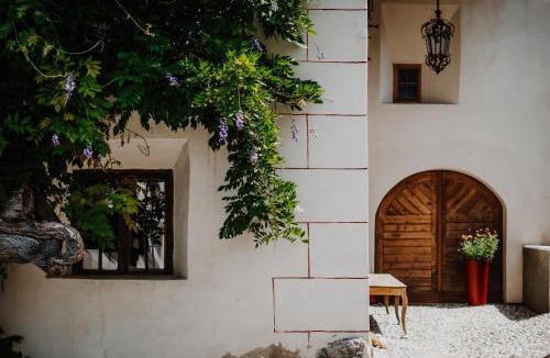 Laces Hotel | Zum Riesen Historic Refugium