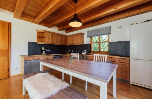 Bad Toelz Apartment | Zur Weberei