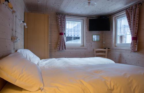 Riale House | Zwargji
