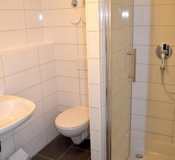 Laubenheim House | Zwei Raben Pension